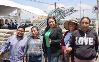 Actopan fortalece la educación con entrega de material para Telebachillerato de Magdalena