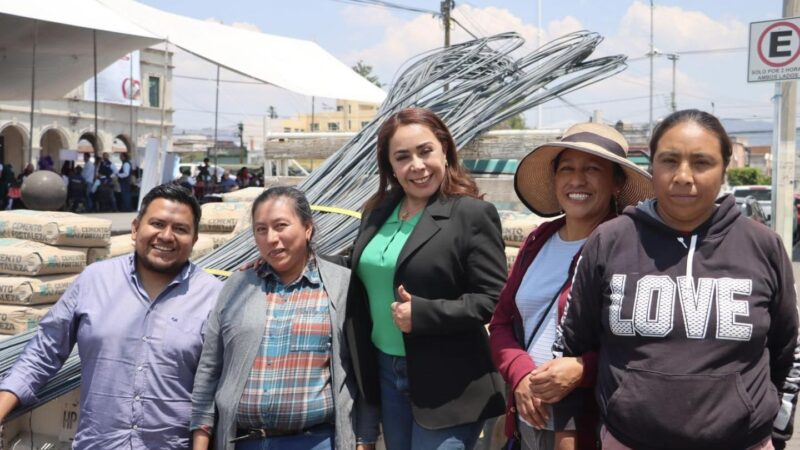 Actopan fortalece la educación con entrega de material para Telebachillerato de Magdalena