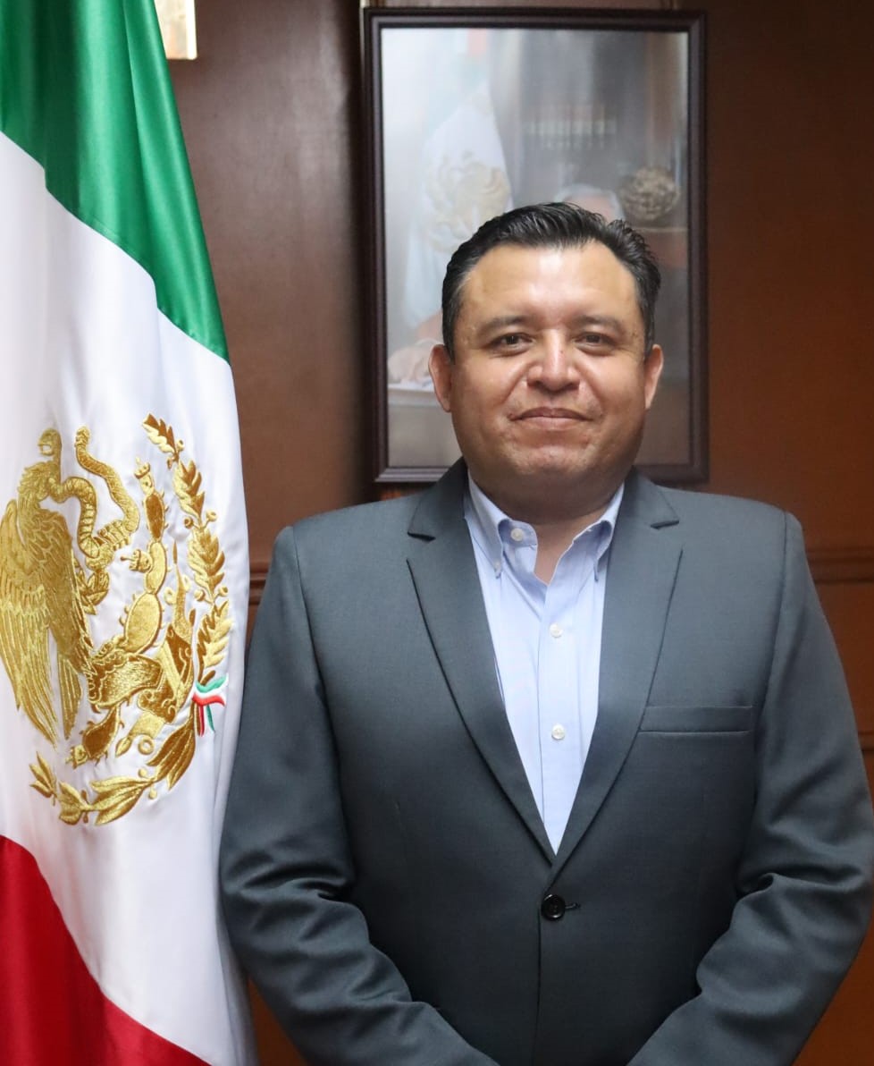 C. Oscar Olvera Moctezuma